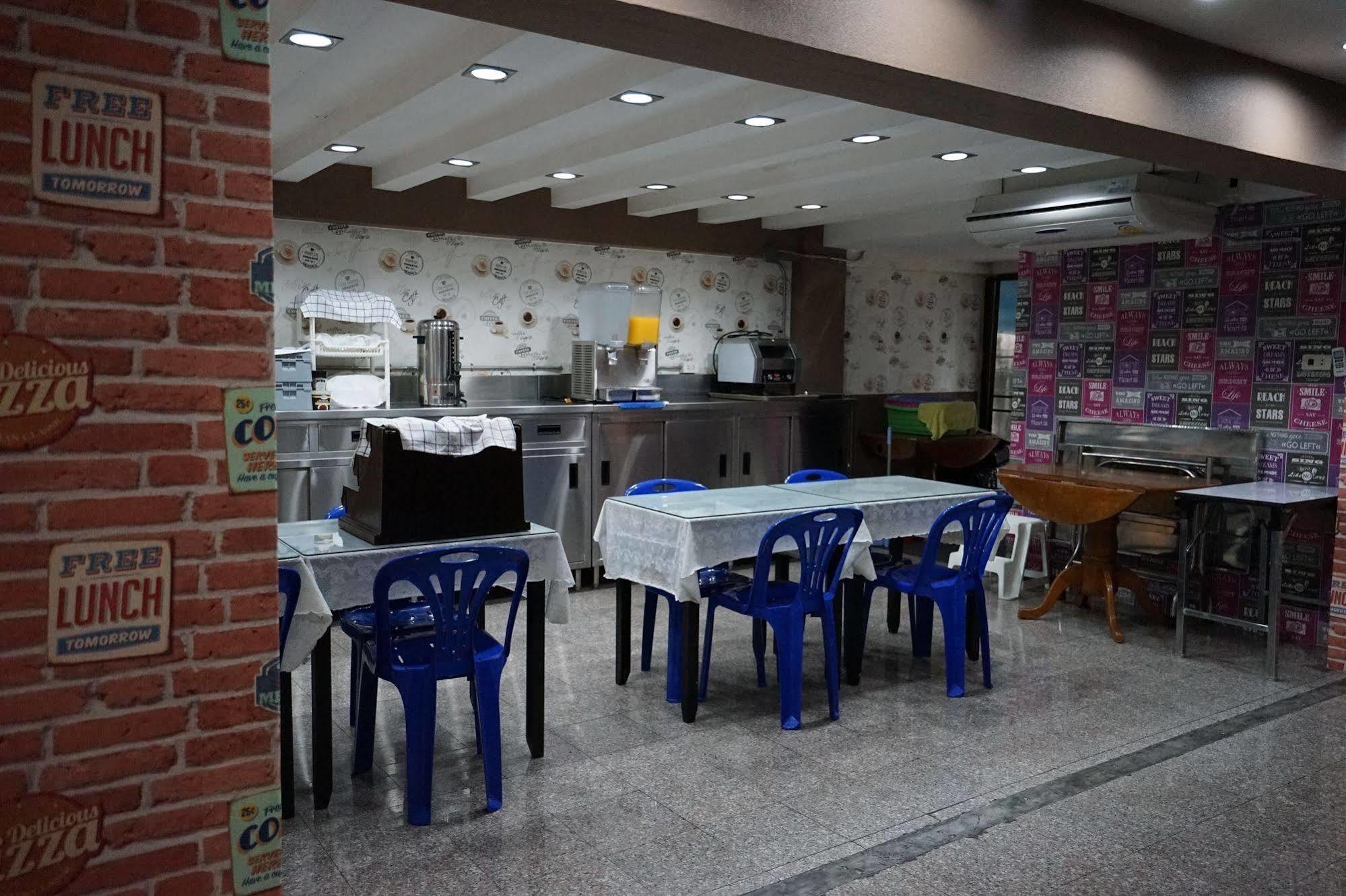 Banglumpoo Place Bangkok Kültér fotó